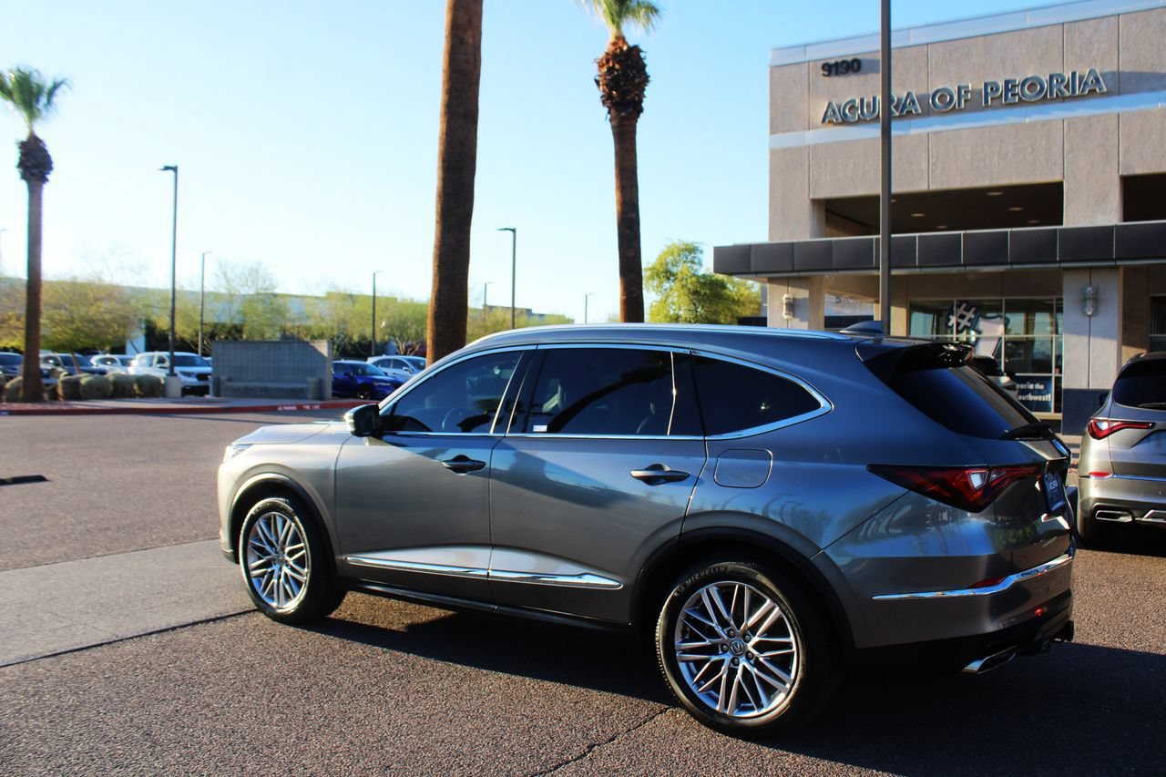 Certified 2023 Acura MDX w/ Advance Package AWD/4WD image 3