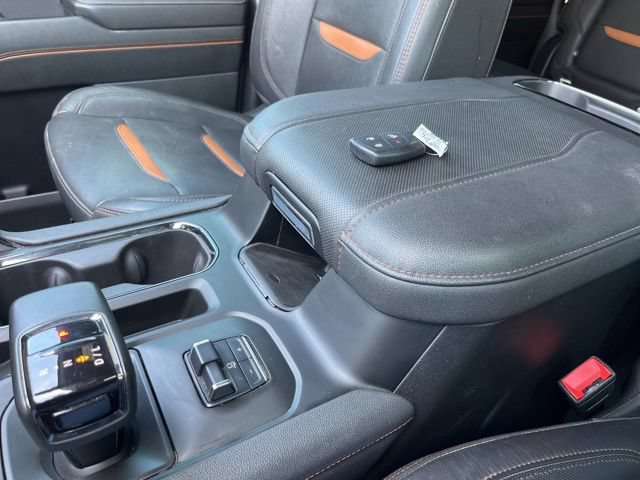 Used 2024 GMC Sierra 1500 AT4 w/ Technology Package AWD/4WD image 45