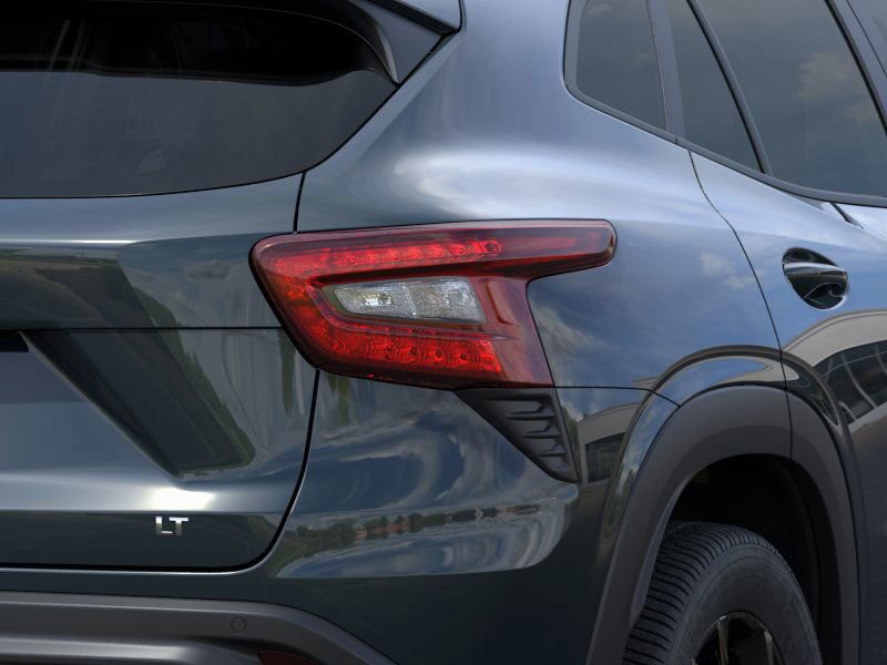 New 2026 Chevrolet Trax LT w/ Driver Confidence Package FWD image 17