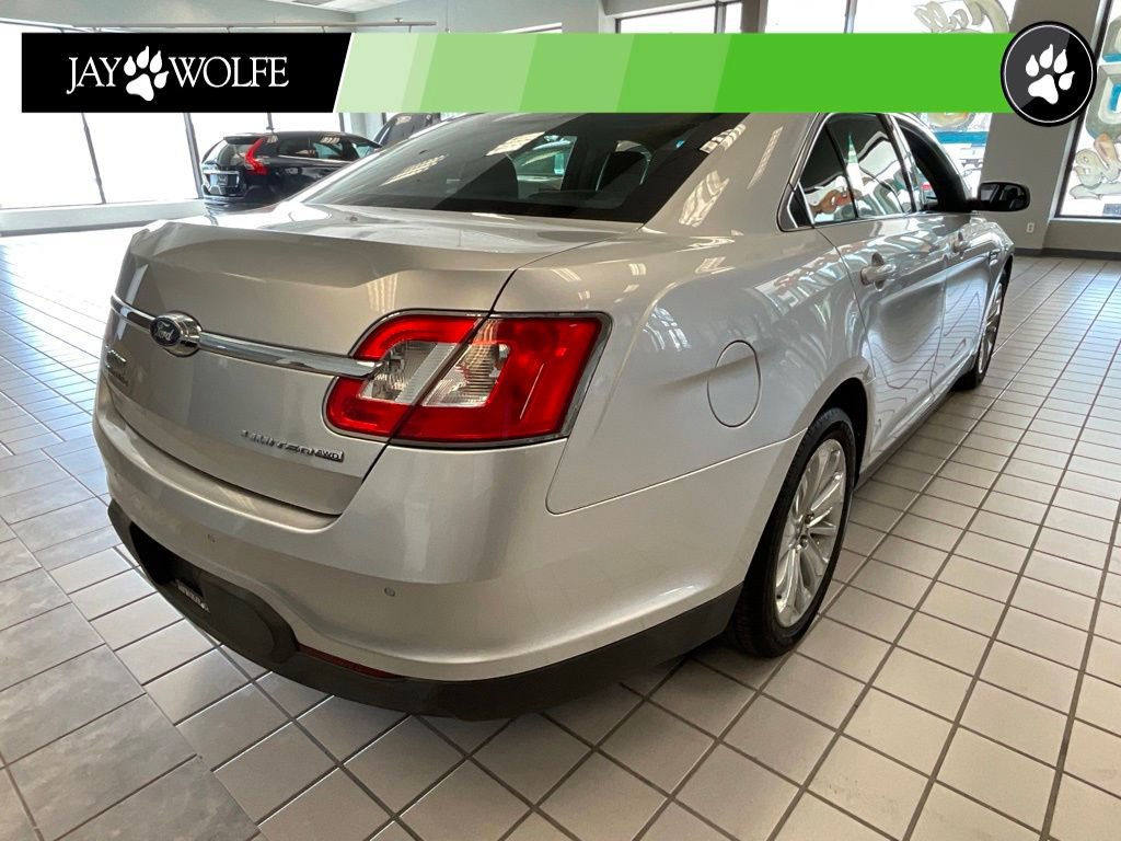 Used 2010 Ford Taurus Limited image 5