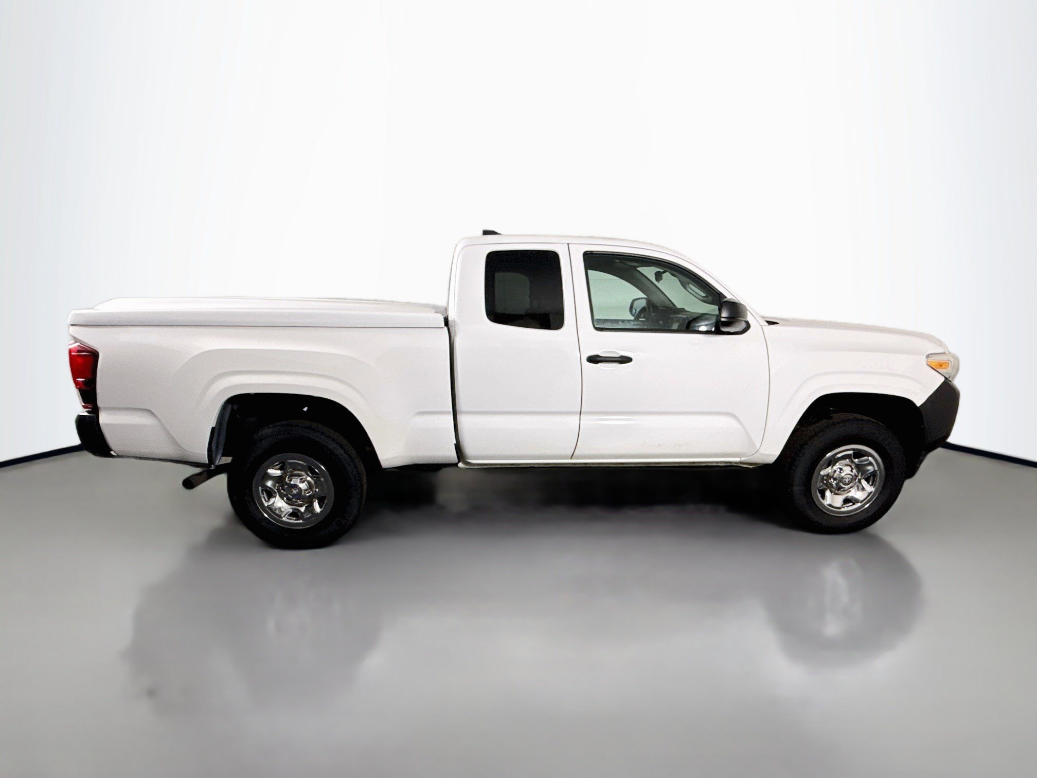 Used 2019 Toyota Tacoma SR RWD image 11