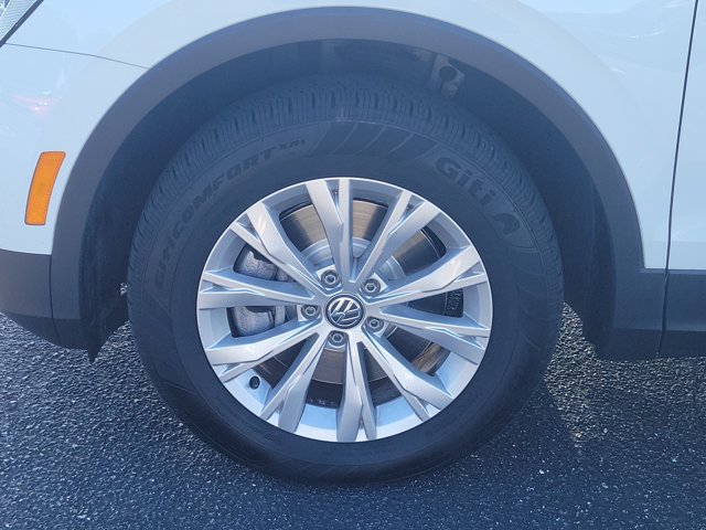 Used 2019 Volkswagen Tiguan S w/ Driver Assistance Package AWD/4WD image 28