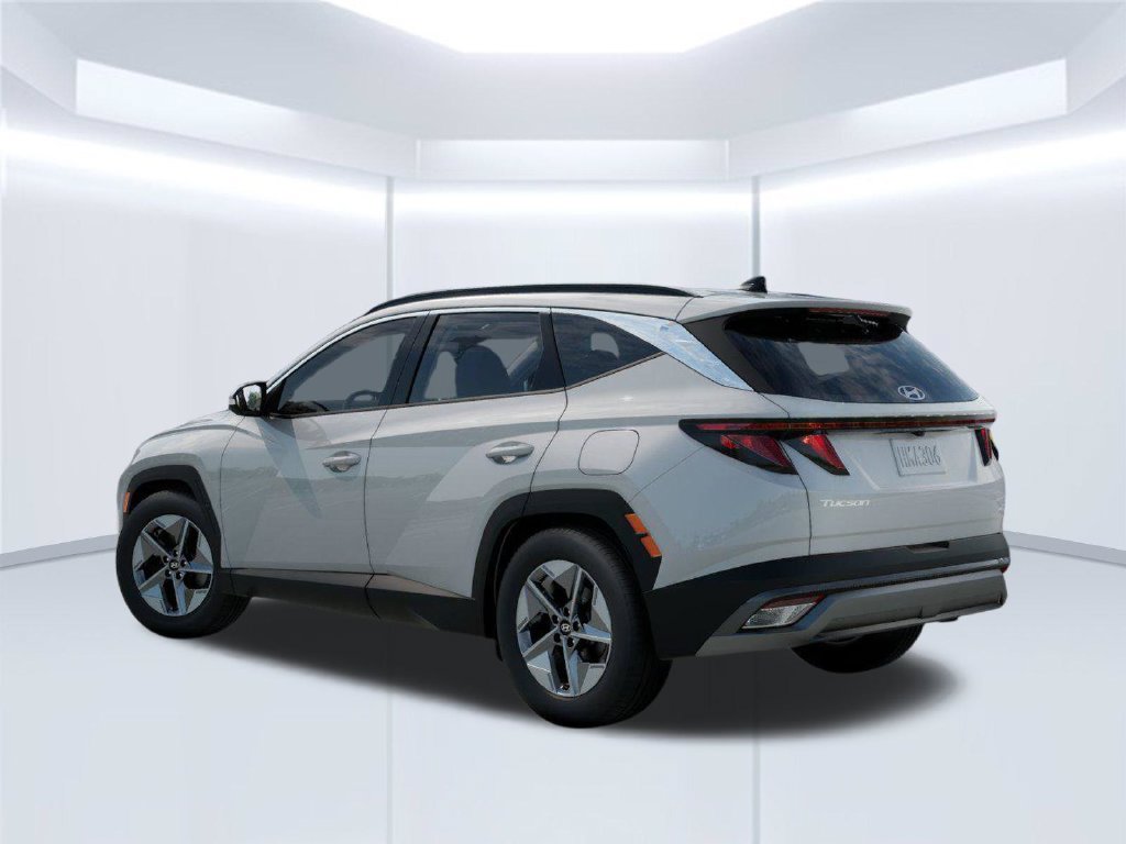 New 2026 Hyundai Tucson SEL Plus w/ Tow & Go Package FWD image 5