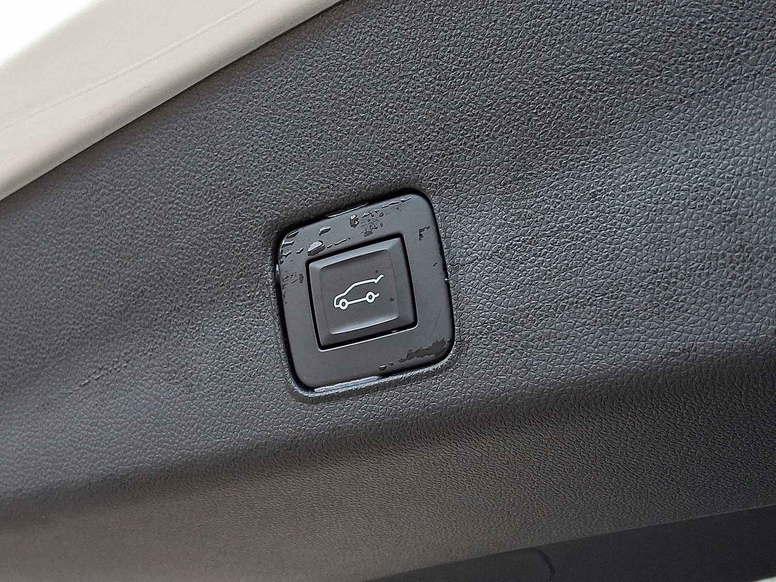 Certified 2024 Chevrolet TrailBlazer ACTIV w/ Convenience Package image 28