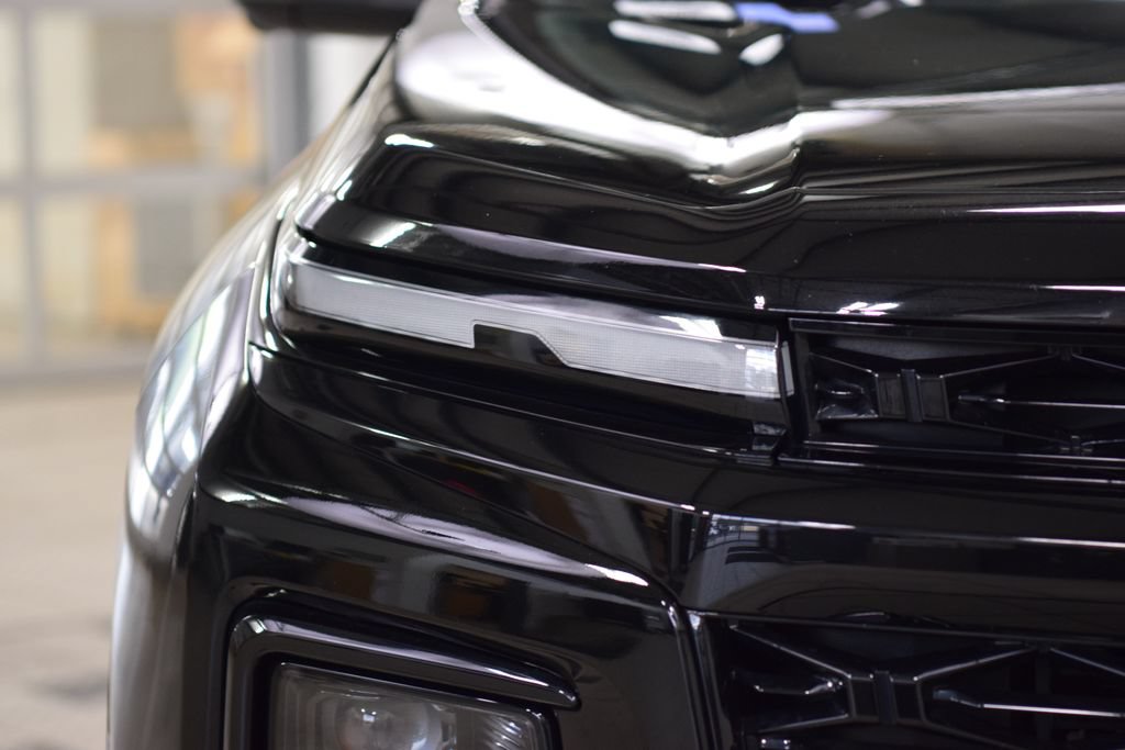 Used 2024 Chevrolet Traverse RS w/ LPO, Floor Liner Package AWD/4WD image 12