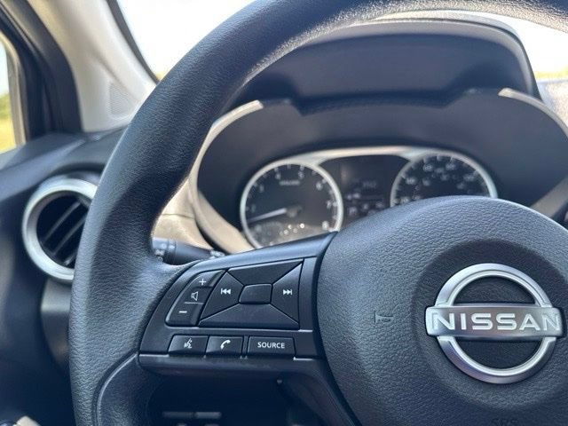 Used 2025 Nissan Versa S w/ S Plus Package FWD image 17