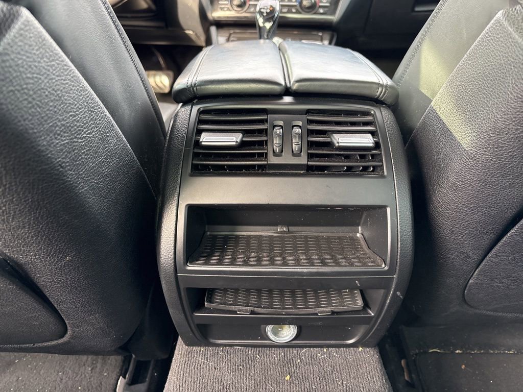 Used 2016 BMW 550i Sedan image 22
