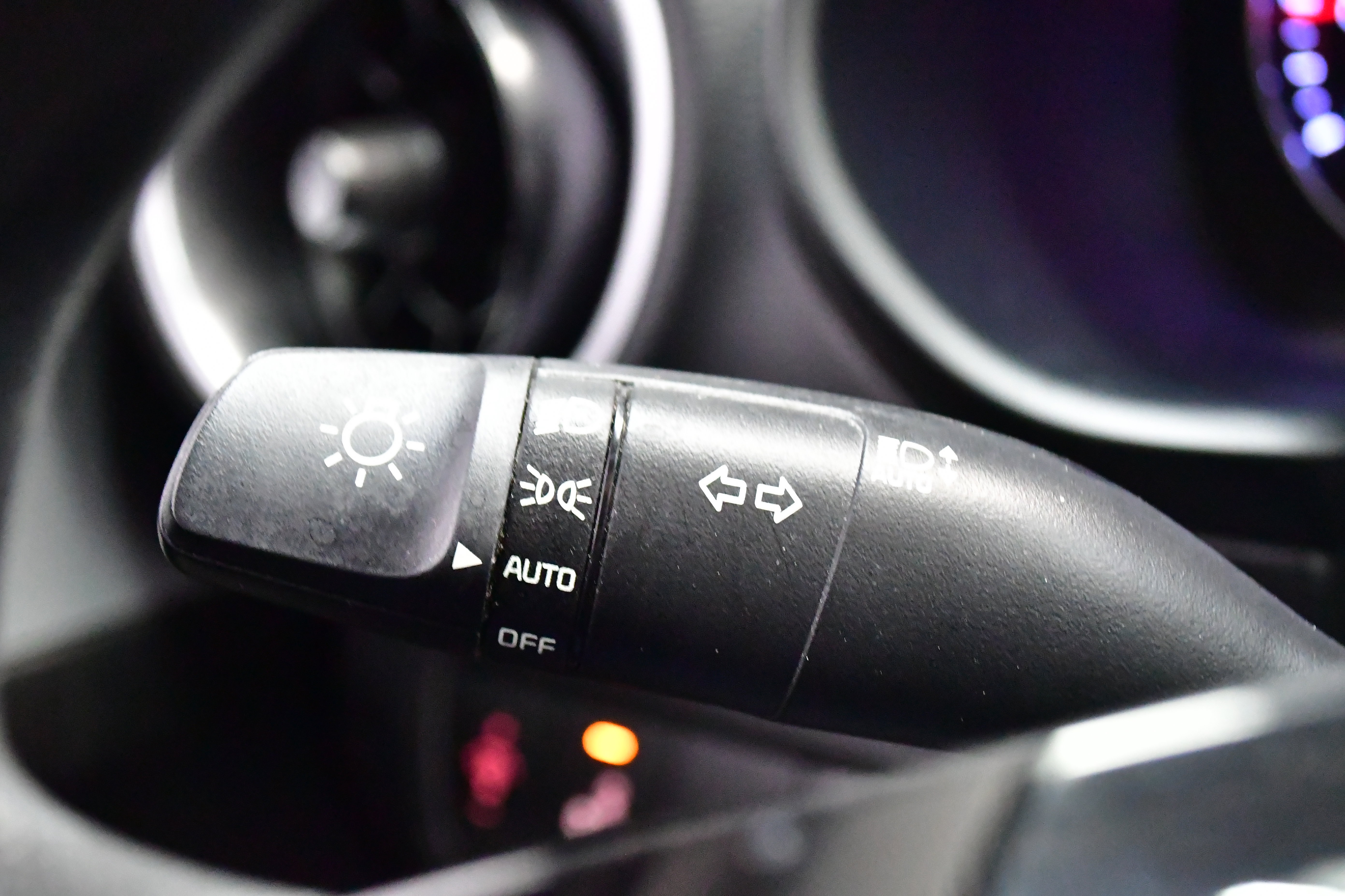 Used 2023 Kia Forte LXS w/ LXS Technology Package image 30