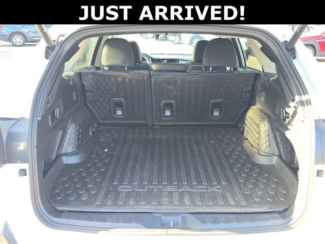 Used 2023 Subaru Outback Onyx Edition XT image 10