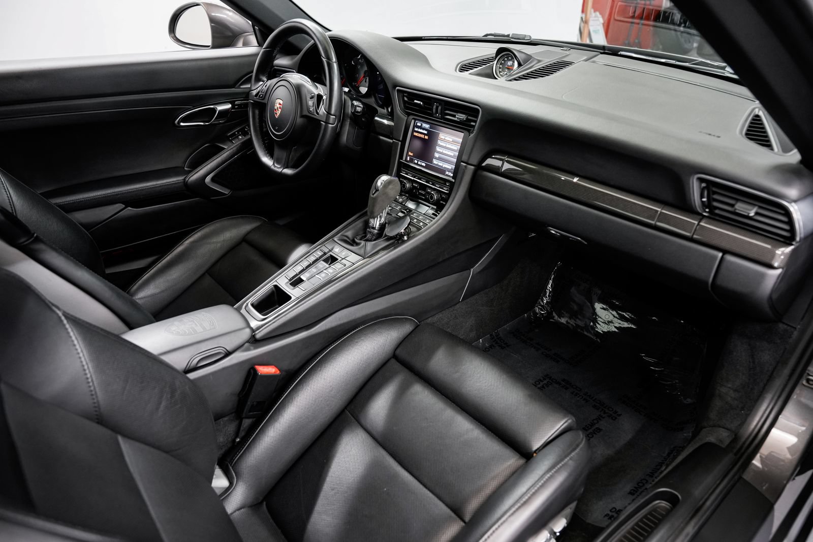 Used 2013 Porsche 911 Carrera 4S AWD/4WD image 30