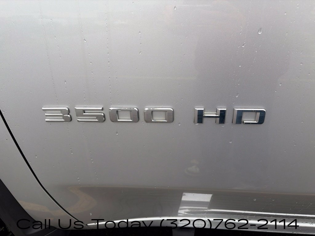 Used 2022 Chevrolet Silverado 3500 LTZ w/ LTZ Convenience Package AWD/4WD image 16