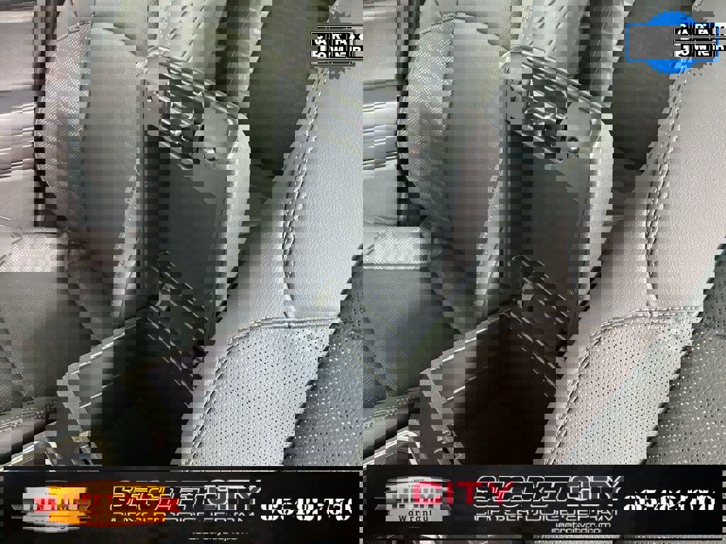 Used 2025 Toyota Tacoma TRD Sport w/ TRD Sport Premium Package image 24