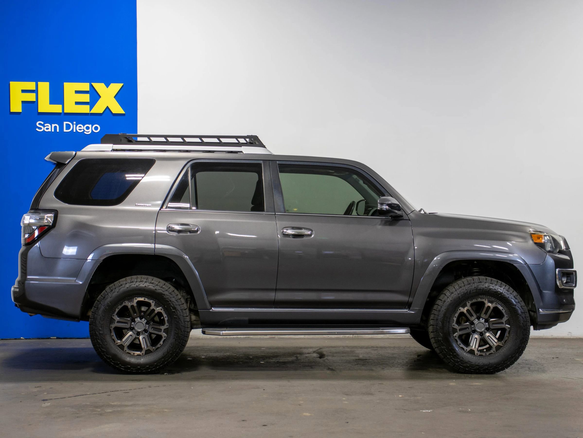 Used 2014 Toyota 4Runner Limited AWD/4WD image 6