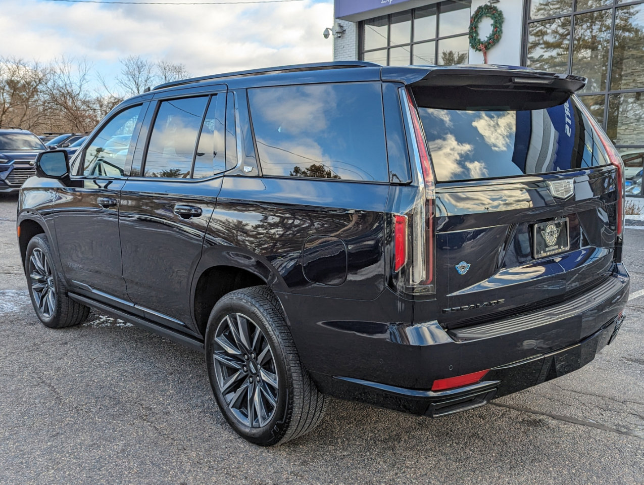 Used 2023 Cadillac Escalade Sport Platinum w/ LPO, Floor Liner Package image 10