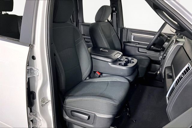 Used 2024 RAM 1500 Classic Warlock w/ Electronics Group RWD image 28