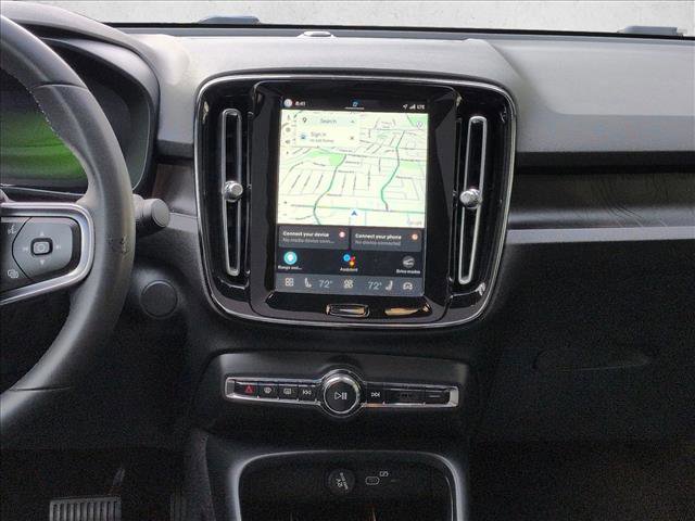 Certified 2023 Volvo C40 Recharge Core image 15