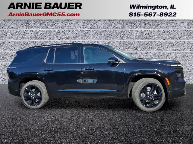 New 2027 Chevrolet Traverse RS w/ LPO, Floor Liner Package AWD/4WD image 4