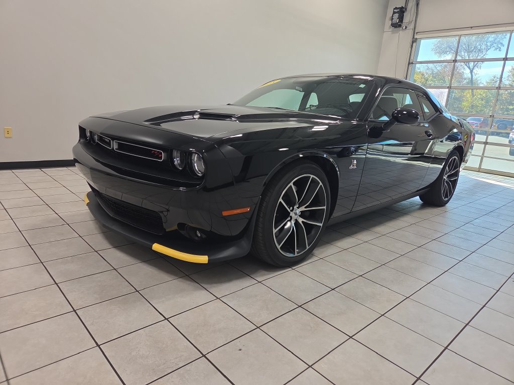 Used 2018 Dodge Challenger R/T Scat Pack w/ Driver Convenience Group RWD image 7