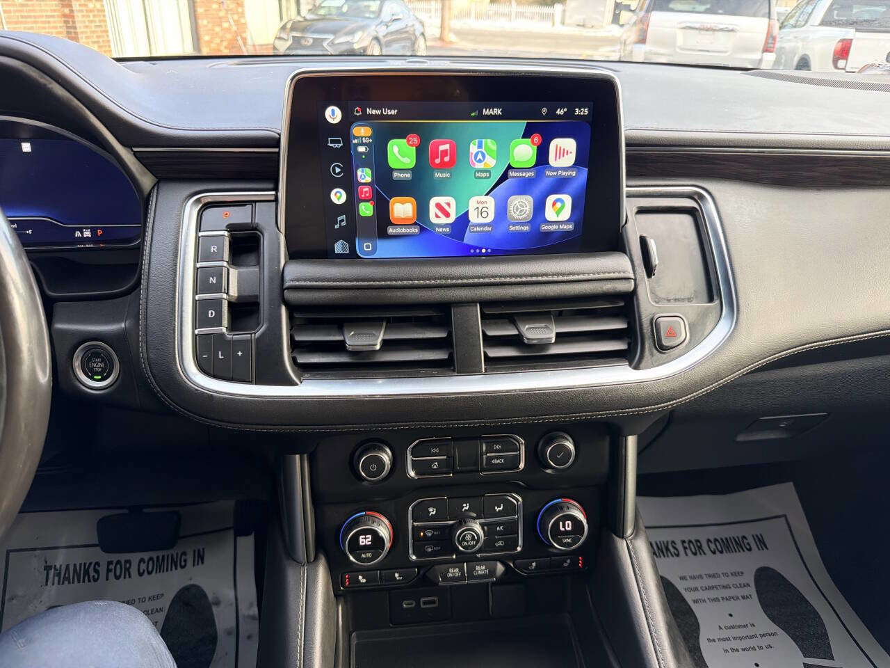 Used 2022 Chevrolet Suburban LT image 9