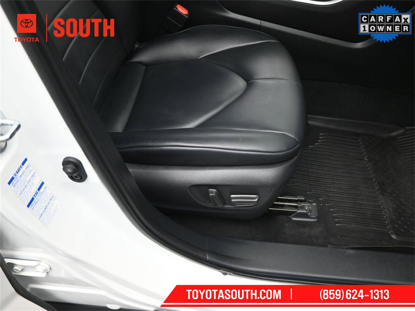 Used 2022 Toyota Highlander XLE image 33