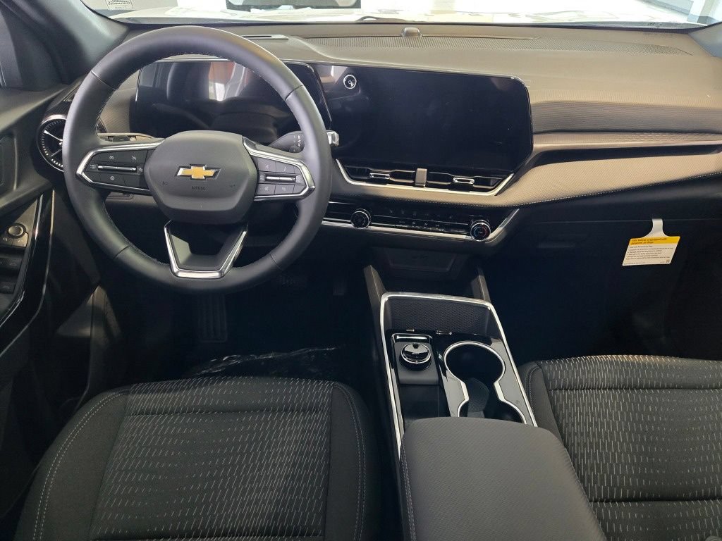 New 2026 Chevrolet Equinox LT FWD image 18
