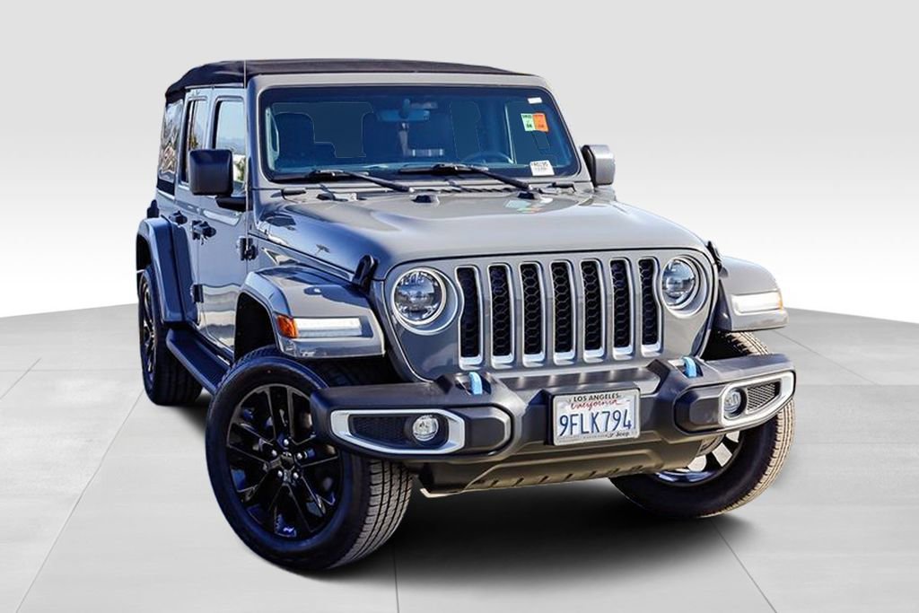 Used 2023 Jeep Wrangler Unlimited Sahara AWD/4WD video 2