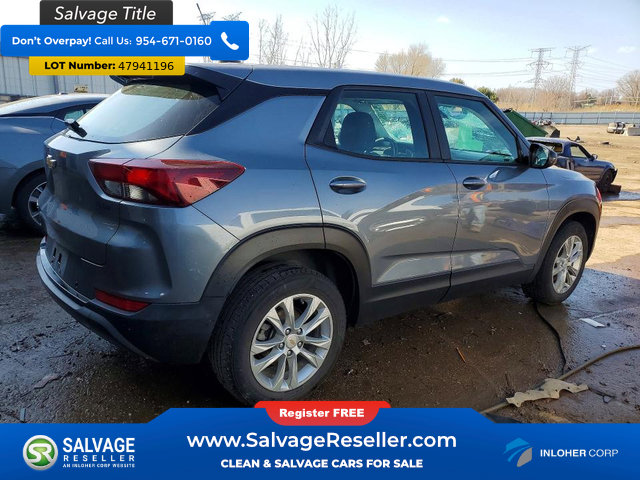 Used 2021 Chevrolet TrailBlazer LS FWD image 4