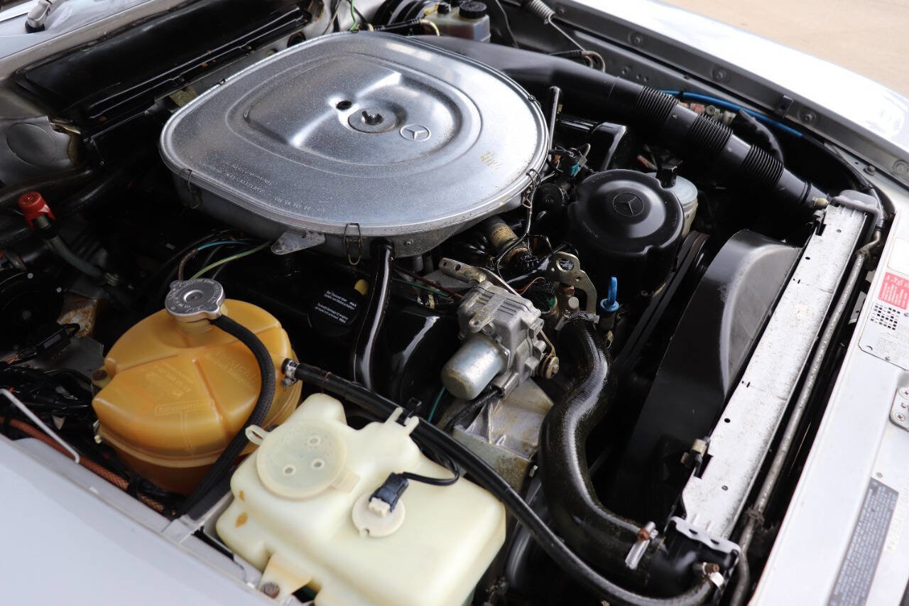 Used 1987 Mercedes-Benz 560 SL image 32