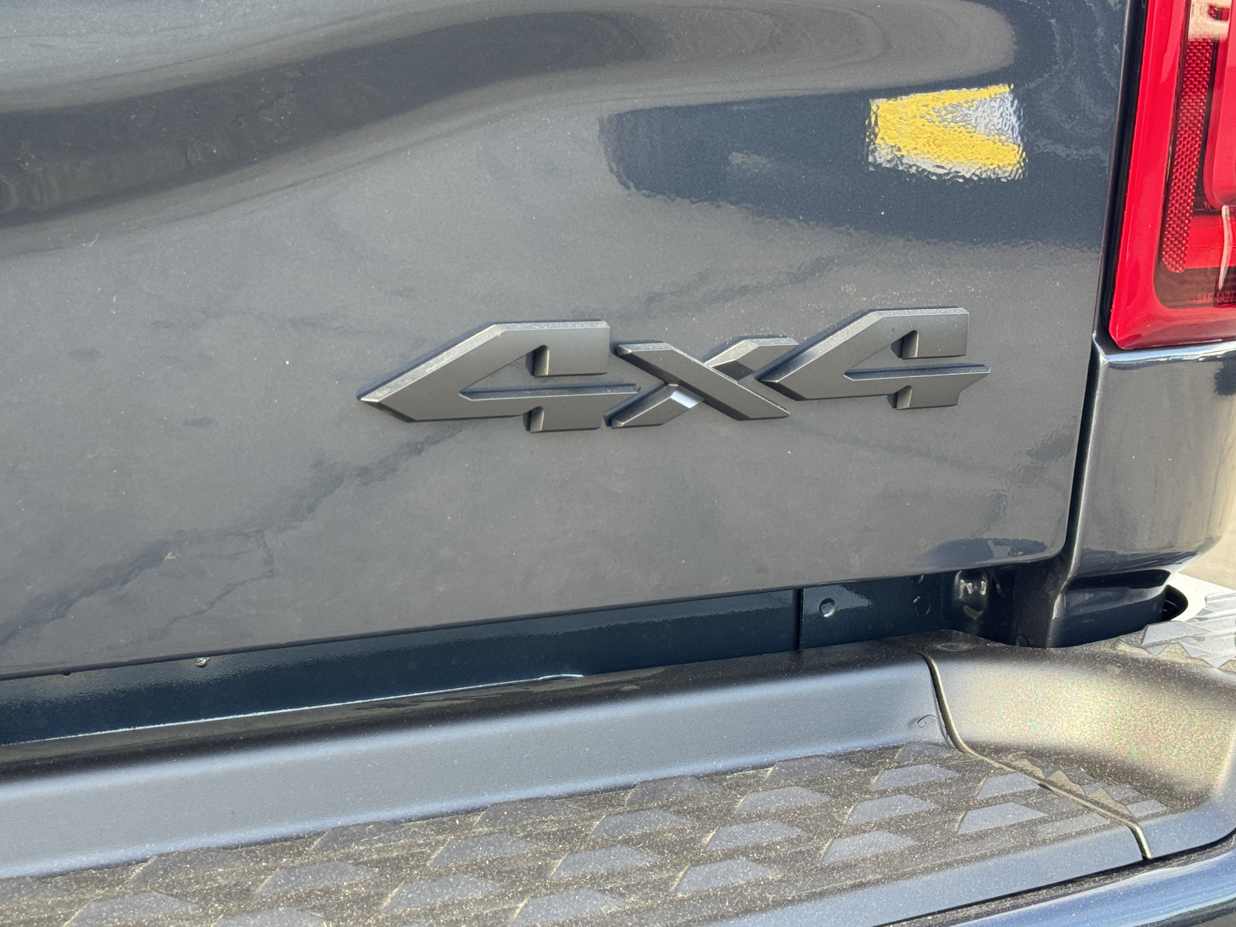 New 2026 RAM 3500 Limited AWD/4WD image 17