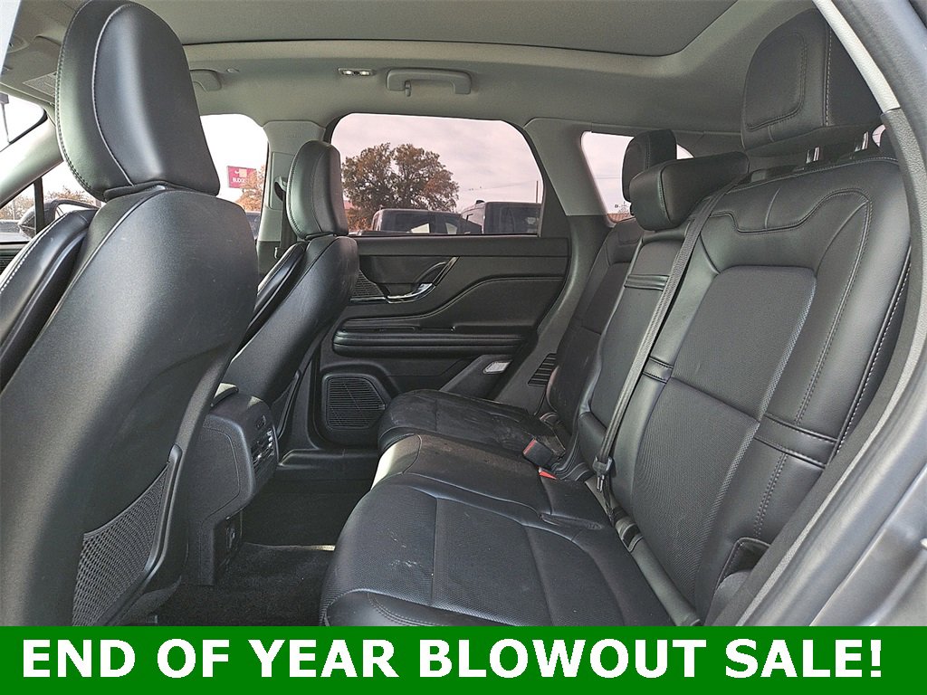 Used 2022 Lincoln Corsair FWD w/ Premium Package image 11