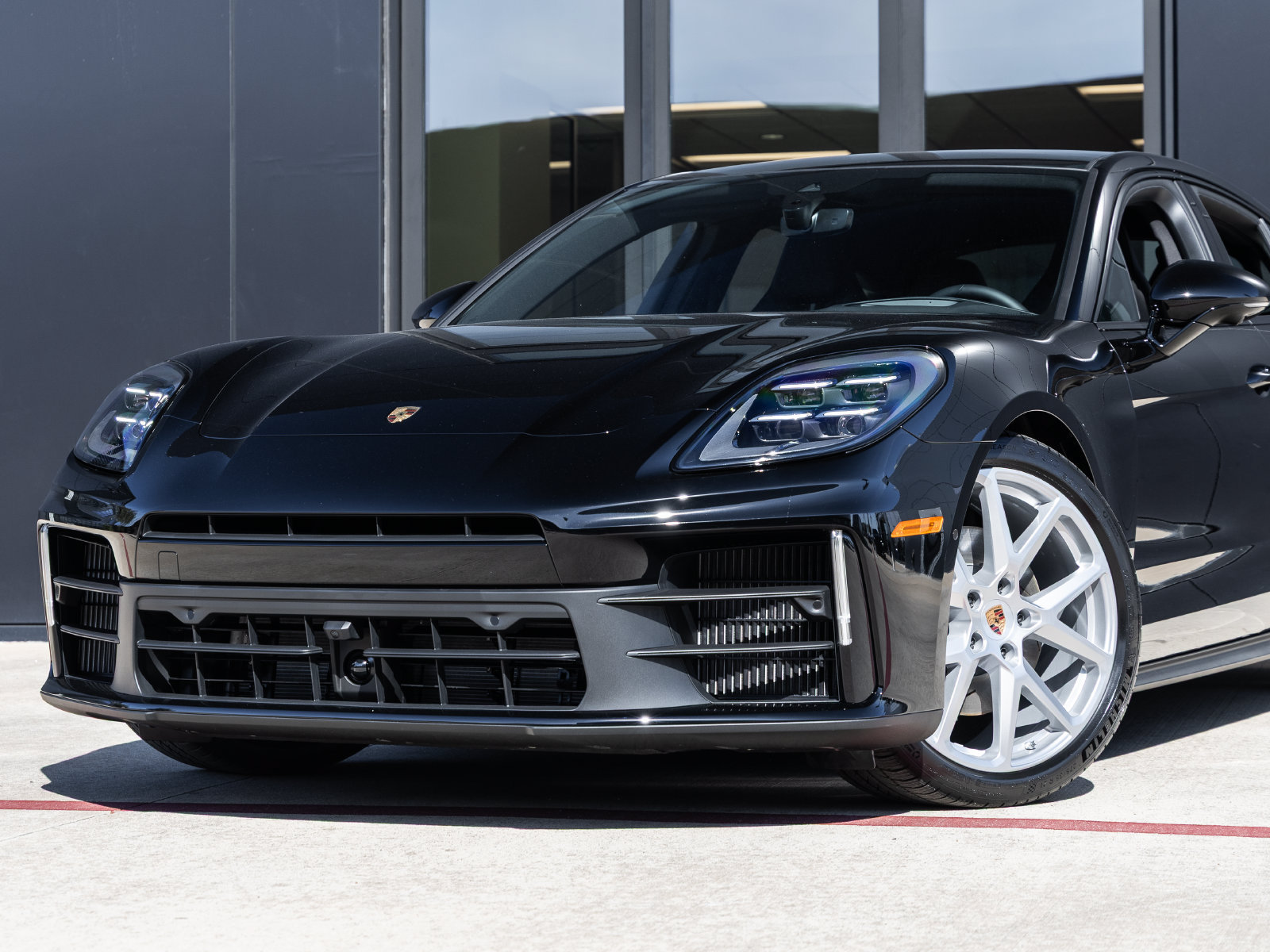 Certified 2026 Porsche Panamera 4 AWD/4WD image 7