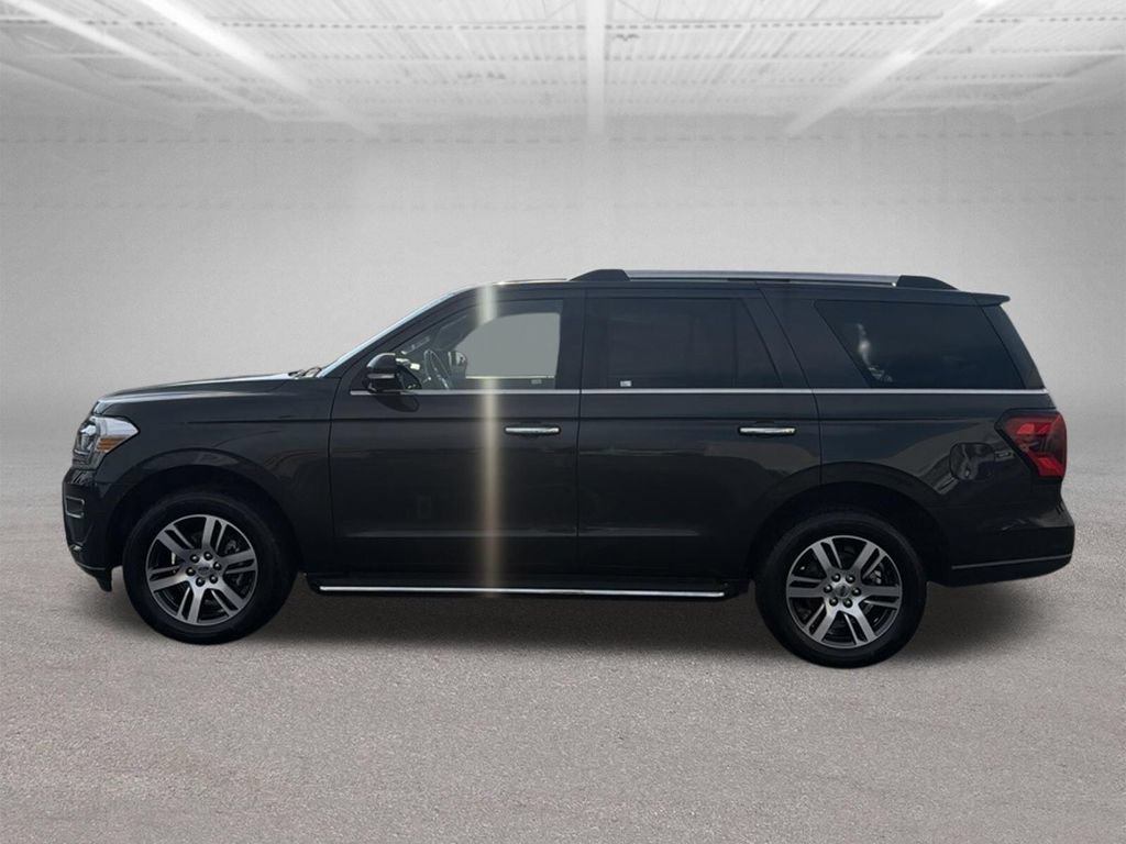 Used 2022 Ford Expedition Limited AWD/4WD image 6