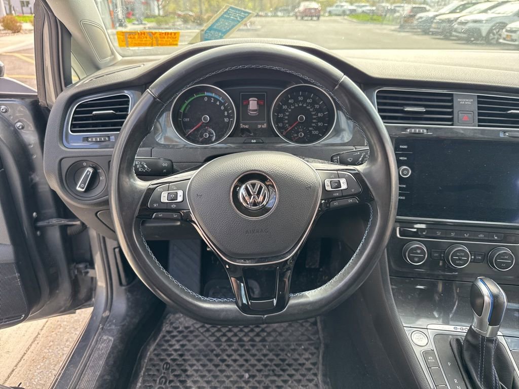 Used 2019 Volkswagen e-Golf SE w/ Driver Assistance Package FWD image 8