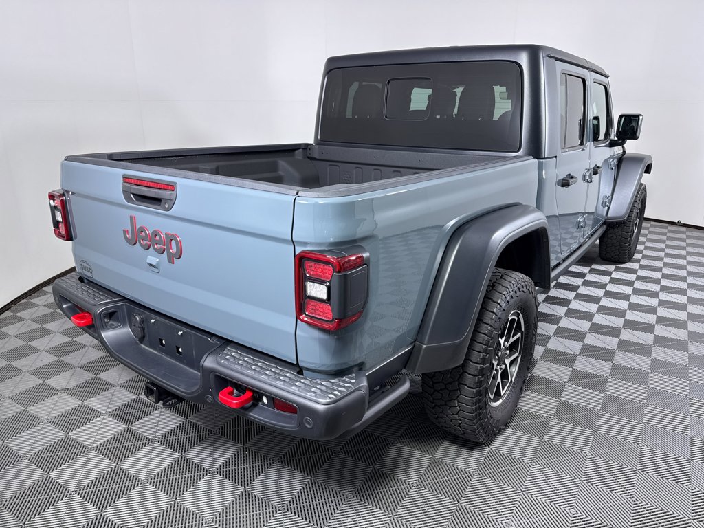 Used 2024 Jeep Gladiator Rubicon w/ Technology Group AWD/4WD image 20