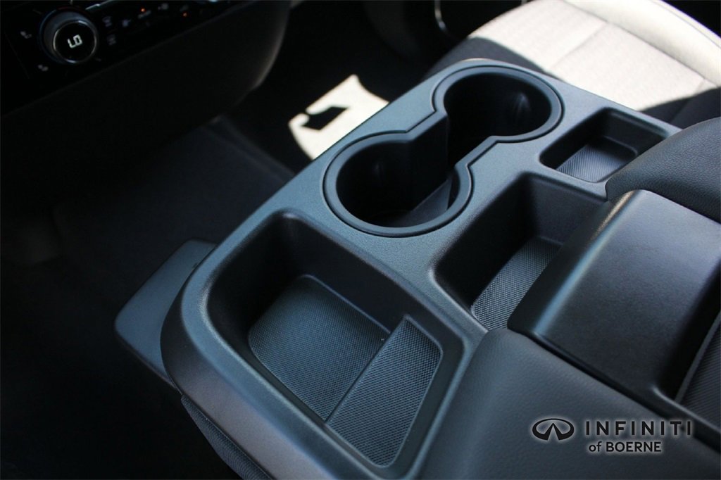 Used 2022 Chevrolet Silverado 1500 LT image 17