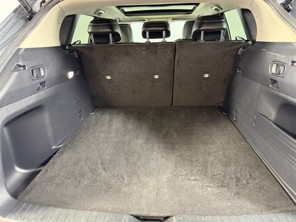 Used 2025 MAZDA CX-50 AWD 2.5 Hybrid w/ Premium Pkg image 28