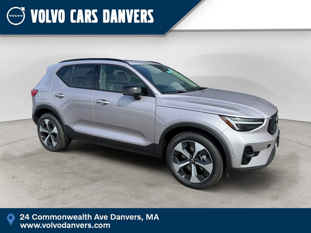 New 2026 Volvo XC40 B5 Plus w/ Protection Package Premier