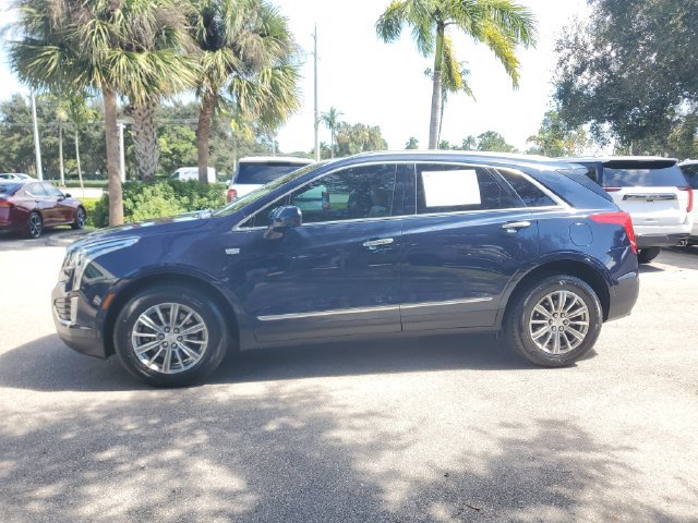 Certified 2017 Cadillac XT5 Luxury w/ Driver Awareness Package AWD/4WD image 2