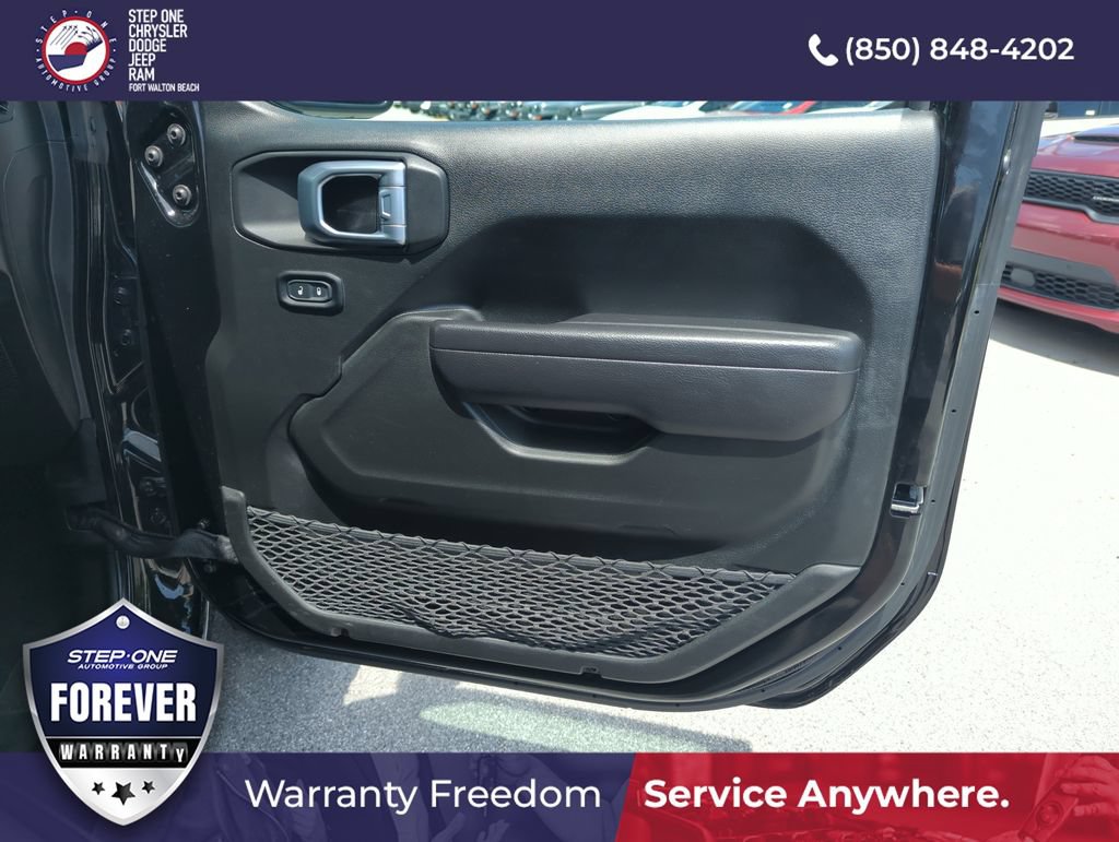 Used 2022 Jeep Gladiator Sport AWD/4WD image 31