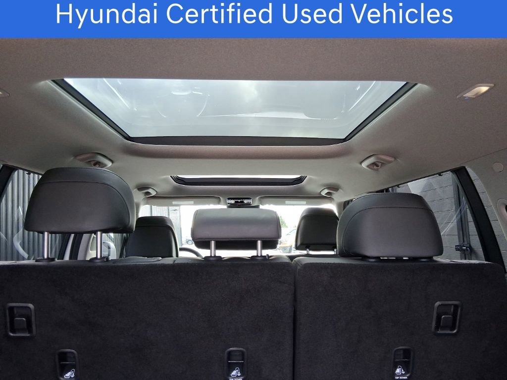 Used 2025 Hyundai Santa Fe Limited image 16