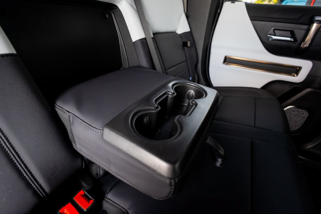 Used 2025 GMC Hummer EV 3X AWD/4WD image 66