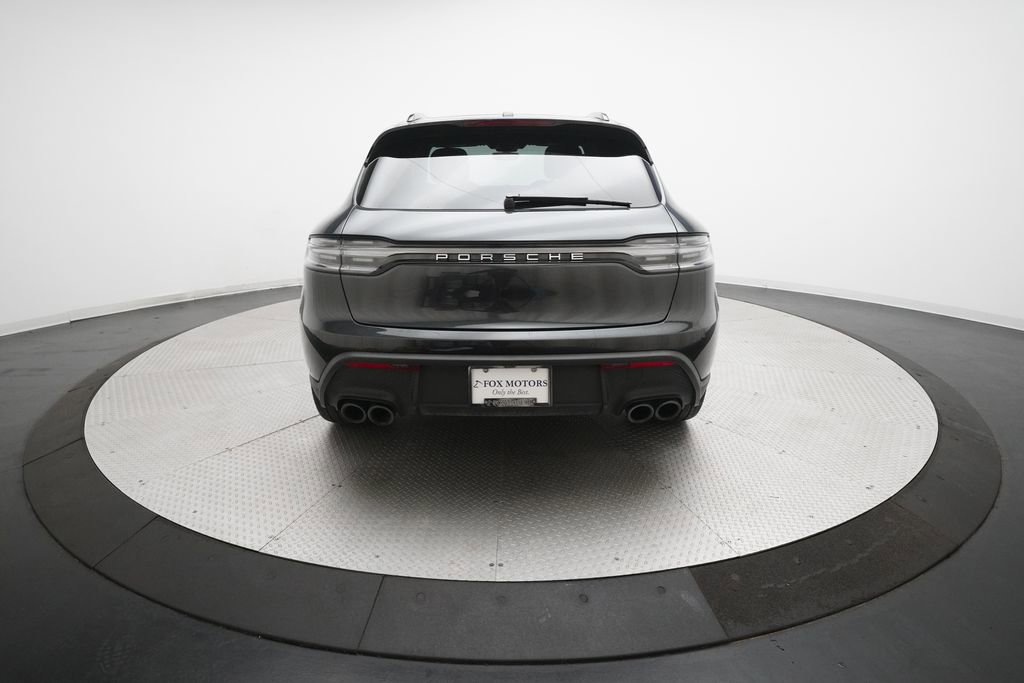 Certified 2026 Porsche Macan image 6