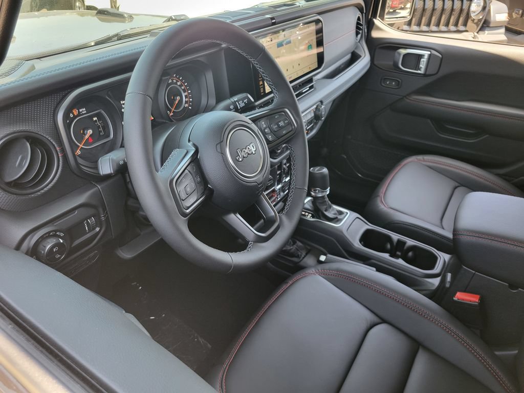New 2026 Jeep Gladiator Rubicon AWD/4WD image 3