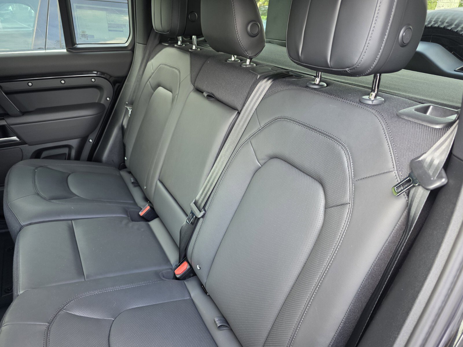 New 2026 Land Rover Defender 110 X AWD/4WD image 13