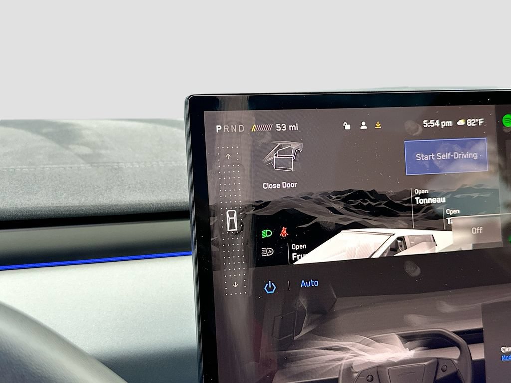 Used 2024 Tesla Cybertruck Cyberbeast AWD/4WD image 18