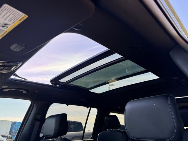 New 2026 Jeep Grand Wagoneer L Limited AWD/4WD image 29