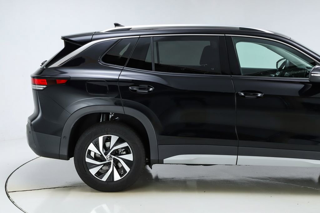 New 2026 Volkswagen Tiguan S image 11