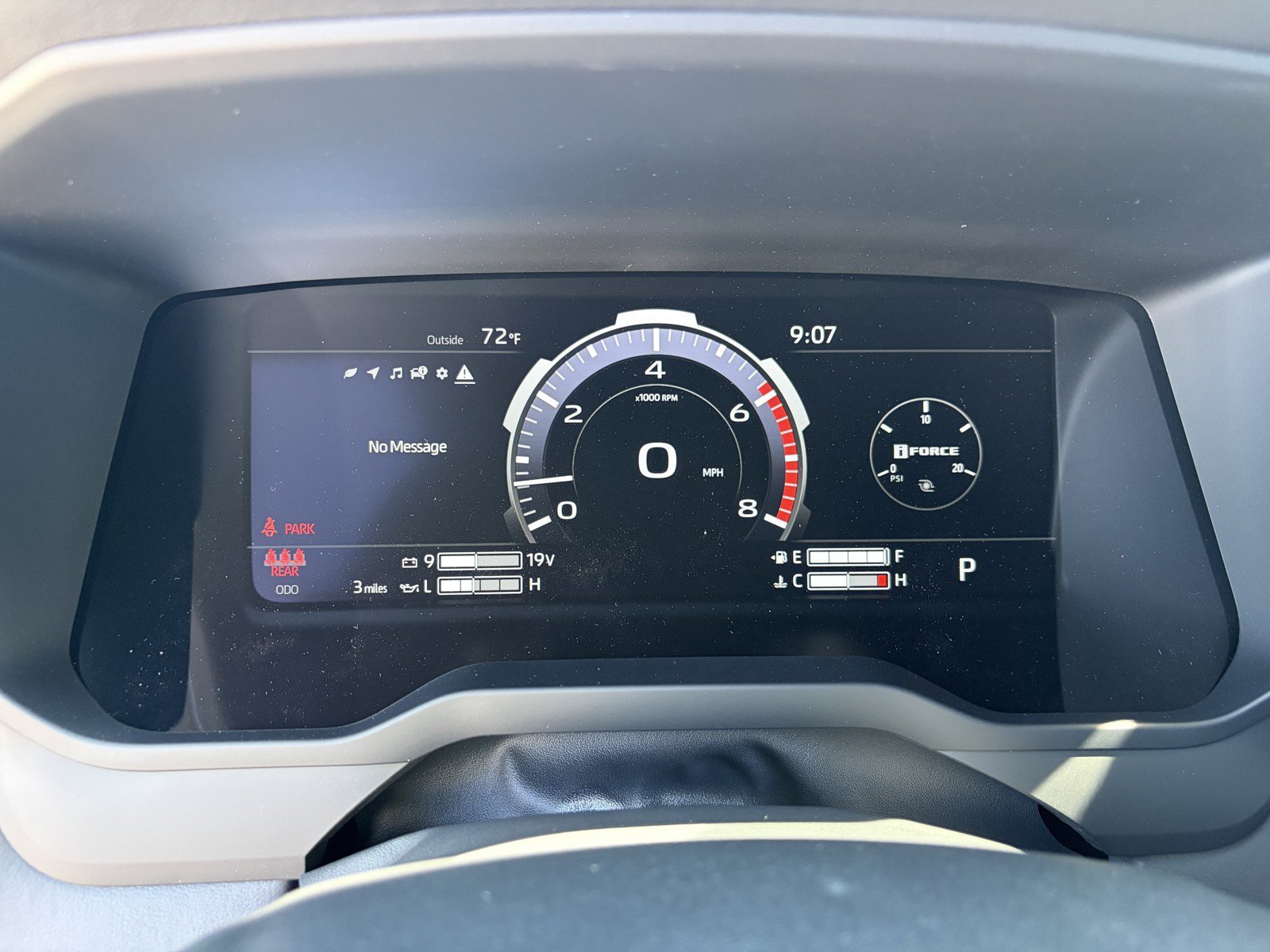 New 2026 Toyota Tundra Platinum AWD/4WD image 14
