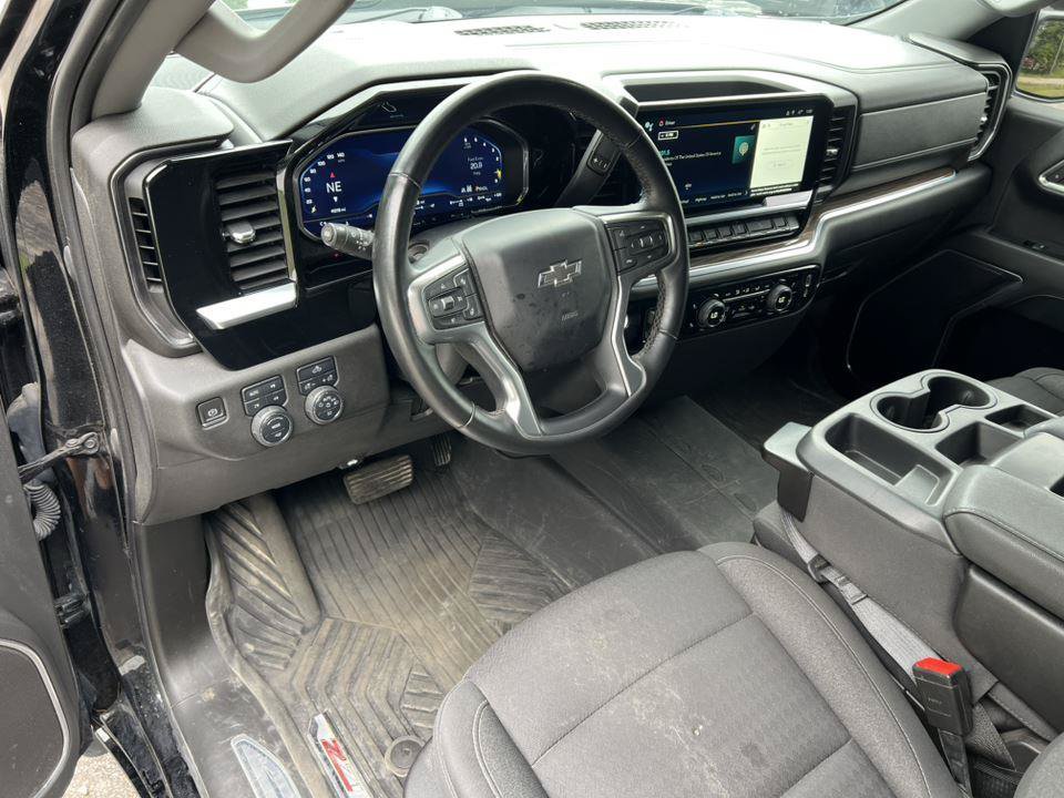 Used 2023 Chevrolet Silverado 1500 RST w/ Z71 Off-Road Package AWD/4WD image 17