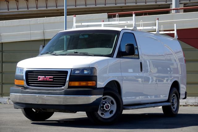 Used 2017 GMC Savana 2500 2500 image 7